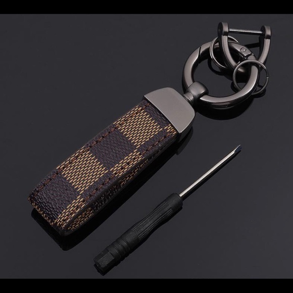 Designer Key Ring Holder - Picture 1 of 1